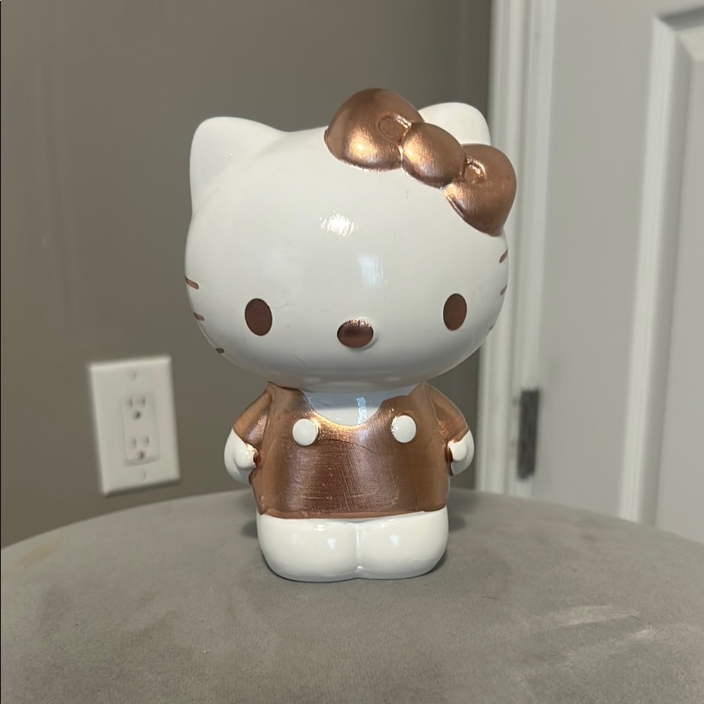 Hello Kitty Supplies Holder